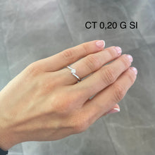 Carica l'immagine nel visualizzatore di Gallery, ANELLO SOLITARIO VALENTINO