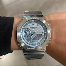 Carica l'immagine nel visualizzatore di Gallery, CASIO G-SHOCK GM-2110D-2A