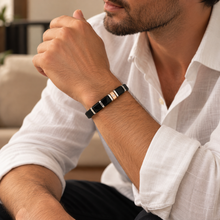 Carica l'immagine nel visualizzatore di Gallery, BRACCIALE BLACK AND ROSE IN ACCIAIO