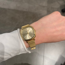 Carica l'immagine nel visualizzatore di Gallery, CASIO LTP-B166G-9AV
