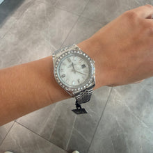 Carica l'immagine nel visualizzatore di Gallery, OROLOGIO CAPITAL AX8168*01 IZ