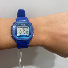 Carica l'immagine nel visualizzatore di Gallery, CASIO CASIO COLLECTION LA-20WH-2A