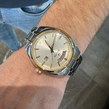 Carica l'immagine nel visualizzatore di Gallery, BULOVA SURVEYOR BIG DATE