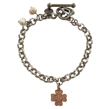 Carica l'immagine nel visualizzatore di Gallery, BRACCIALE CHARM QUADRIFOGLIO E PERLE