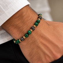 Carica l'immagine nel visualizzatore di Gallery, BRACCIALE IN ARGENTO PIETRE NATURALI VERDI E EFFETTO LUNARE