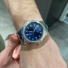 Carica l'immagine nel visualizzatore di Gallery, BULOVA OCTAGON AUTOMATIC