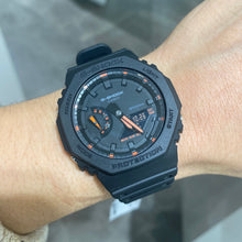 Carica l'immagine nel visualizzatore di Gallery, CASIO G-SHOCK GA-2100-1A4