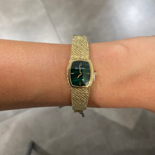 Carica l'immagine nel visualizzatore di Gallery, BULOVA MALACHITE Goddess of Time