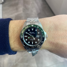 Carica l'immagine nel visualizzatore di Gallery, OROLOGIO UOMO AX297*UZ.