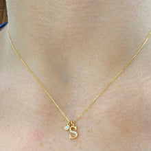 Carica l'immagine nel visualizzatore di Gallery, CATENINA CON INIZIALE IN DIAMANTI