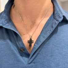 Carica l&#39;immagine nel visualizzatore di Gallery, COLLANA CROCE NERA E ZIRCONI
