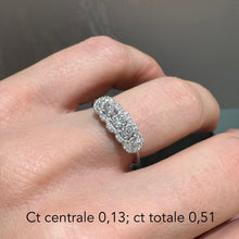 Carica l'immagine nel visualizzatore di Gallery, ANELLO 5 PIETRE CON CONTORNO DI DIAMANTI

