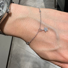 Carica l&#39;immagine nel visualizzatore di Gallery, BRACCIALE PUNTI LUCE E STELLA PENDENTE
