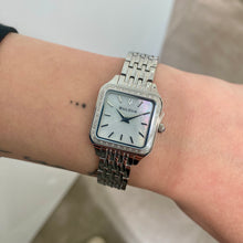 Carica l'immagine nel visualizzatore di Gallery, BULOVA SUTTON LADY
