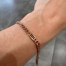 Carica l&#39;immagine nel visualizzatore di Gallery, BRACCIALE IN ARGENTO A CATENA ROSATA CON ZIRCONI
