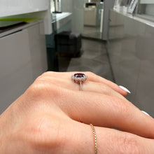 Carica l'immagine nel visualizzatore di Gallery, ANELLO KATE ROSSO
