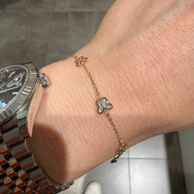 Carica l&#39;immagine nel visualizzatore di Gallery, BRACCIALE CINQUE FARFALLE LAVORATE
