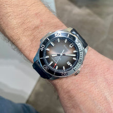 Carica l'immagine nel visualizzatore di Gallery, BULOVA MARINE STAR
