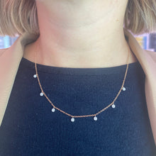 Carica l&#39;immagine nel visualizzatore di Gallery, COLLANA CHARM PUNTI LUCE IN ORO ROSA
