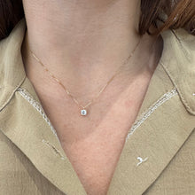 Carica l&#39;immagine nel visualizzatore di Gallery, COLLANA PUNTO LUCE ORO GIALLO (con anellino)
