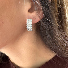 Carica l'immagine nel visualizzatore di Gallery, ORECCHINI FASCIA DI ZIRCONI
