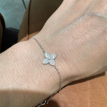 Carica l'immagine nel visualizzatore di Gallery, BRACCIALE FIORE
