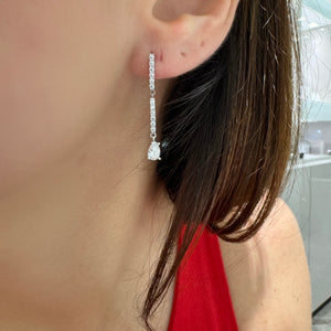 ORECCHINI CON GOCCIA PENDENTE