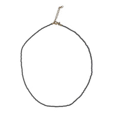 Carica l'immagine nel visualizzatore di Gallery, COLLANA SPINELLI NERI
