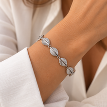 Carica l'immagine nel visualizzatore di Gallery, BRACCIALE FOGLIE BRILLANTI
