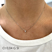 Carica l&#39;immagine nel visualizzatore di Gallery, COLLANA PUNTO LUCE DIAMANTE A GRIFF
