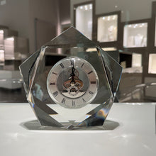 Carica l'immagine nel visualizzatore di Gallery, OROLOGIO IN CRISTALLO PENTAL
