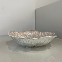 Carica l'immagine nel visualizzatore di Gallery, CENTROTAVOLA FIORE

