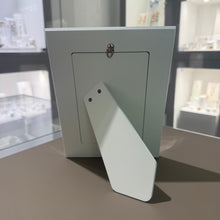 Carica l'immagine nel visualizzatore di Gallery, CORNICE ONDE
