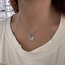 Carica l'immagine nel visualizzatore di Gallery, COLLANA CUORE E CROCE
