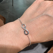 Carica l'immagine nel visualizzatore di Gallery, BRACCIALE INFINITO
