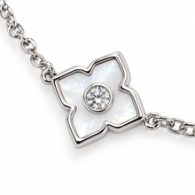 Carica l'immagine nel visualizzatore di Gallery, BRACCIALE TRIS DI FIORI
