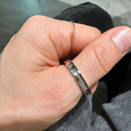 FEDE UOMO IN ORO BIANCO CON DIAMANTI NERI