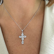 Carica l&#39;immagine nel visualizzatore di Gallery, COLLANA CROCE MARQUISE
