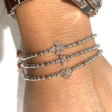 Carica l&#39;immagine nel visualizzatore di Gallery, BRACCIALE BABY PEPITE E QUADRIFOGLIO
