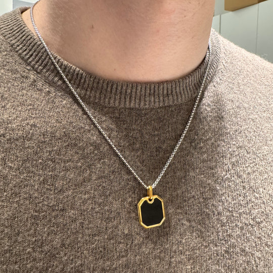 COLLANA CON PIASTRINA DOTATA