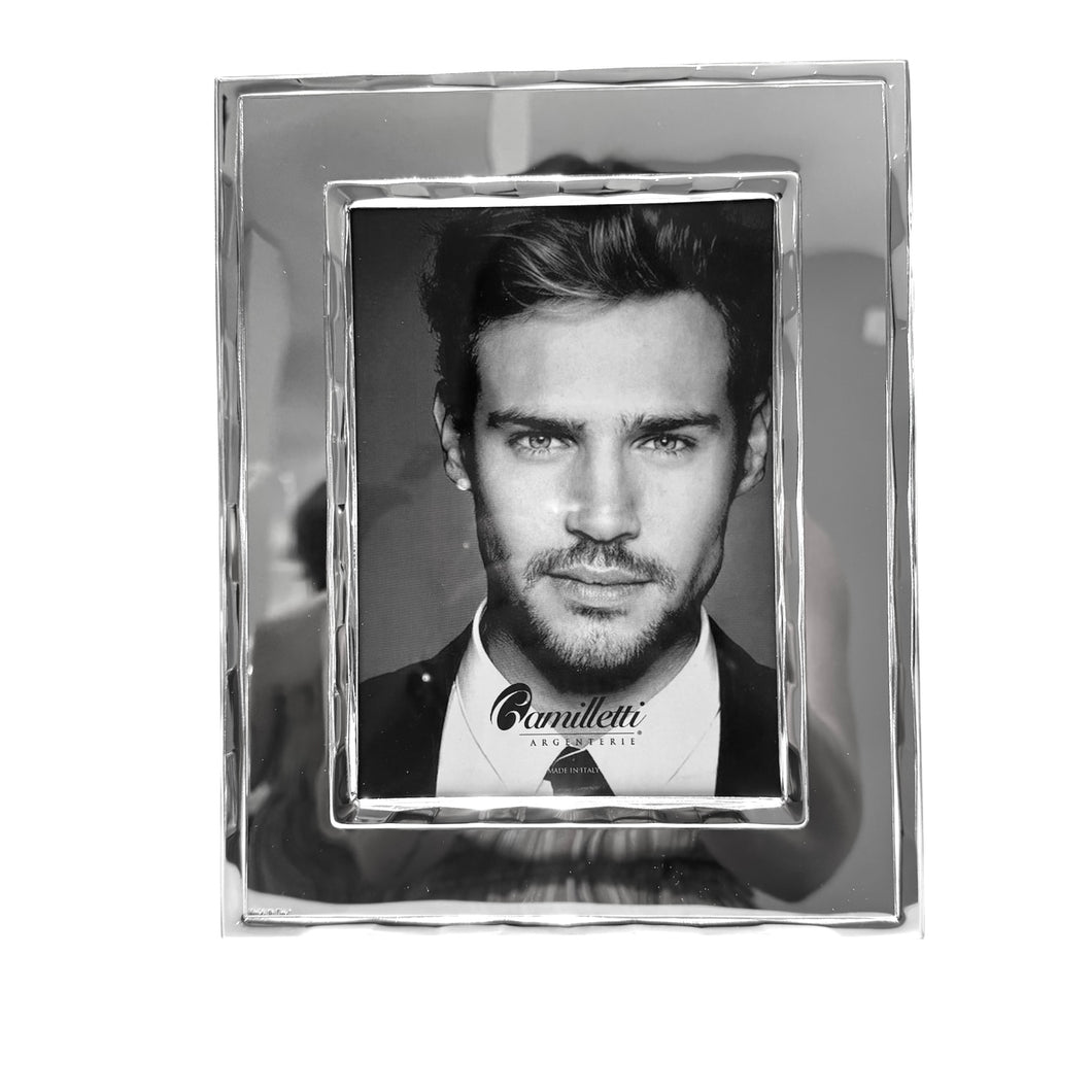 CORNICE CON BORDO LAVORATO