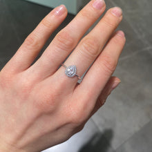 Carica l'immagine nel visualizzatore di Gallery, ANELLO GOCCIA
