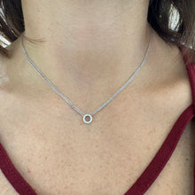 Carica l&#39;immagine nel visualizzatore di Gallery, COLLANA DOPPIO FILO CON CERCHIO
