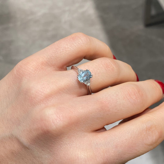 ANELLO ACQUAMARINA e DIAMANTI