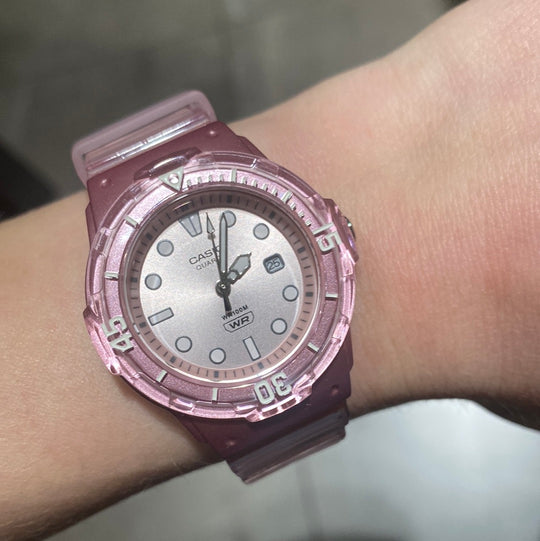 CASIO TIMELESS COLLECTION "POP" LRW-200HS-4EV