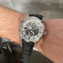 Carica l&#39;immagine nel visualizzatore di Gallery, BULOVA SUTTON SCHELETON
