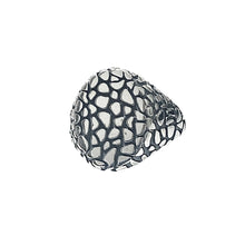 Carica l&#39;immagine nel visualizzatore di Gallery, ANELLO UOMO OVALE LAVORATO
