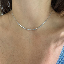 Carica l&#39;immagine nel visualizzatore di Gallery, COLLANA TONDI DIAMANTATI
