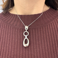Carica l'immagine nel visualizzatore di Gallery, COLLANA TRE CIONDOLI PENDENTI
