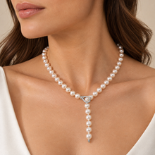 Carica l'immagine nel visualizzatore di Gallery, COLLANA PERLE CON CHIUSURA IN ZIRCONI
